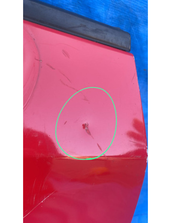 Porta Dianteira Direita Honda Fit 2003 A 2008 / Detalhe Dianteira Direita Vermelho