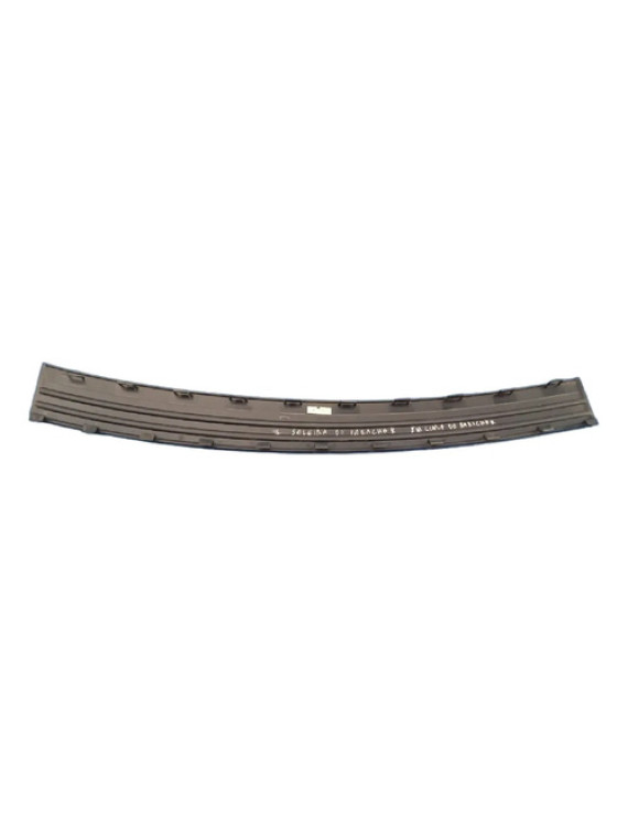 Soleira Pisante Parachoque Traseiro Cherokee 2011 - 2018 Preto