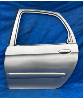 Porta Traseira Esquerda Xsara Picasso 2001 A 2012 Traseira Esquerdo Prateado Porta Traseira Esquerda Xsara Picasso 2001 A 2012 Traseira Esquerdo Prateado