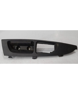 Moldura Porta Traseiro Direito Fiat Bravo 2013 2014 Moldura Porta Traseiro Direito Fiat Bravo 2013 2014