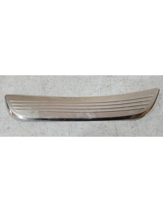 Soleira Traseira Esquerda Mercedes C180 C200 E300 2020   Prateado