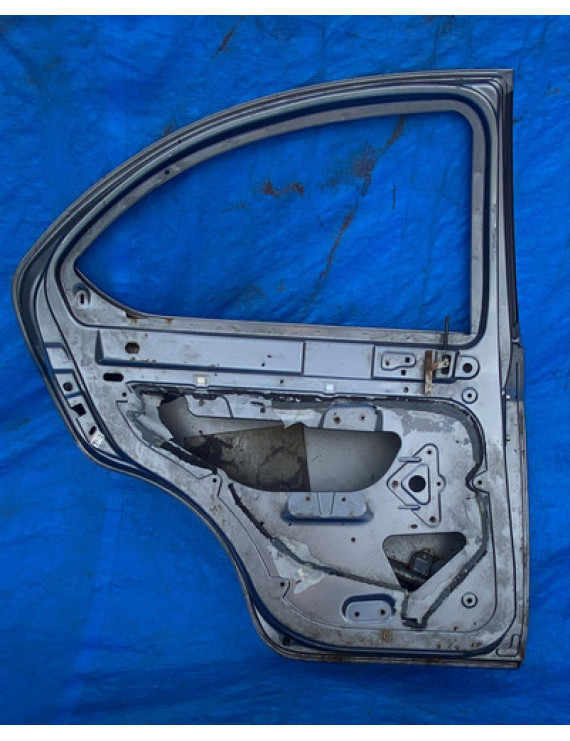 Porta Traseira Esquerda Jac J3 Hatch 2010 A 2013 / Detalhe Traseira Esquerda Cinza