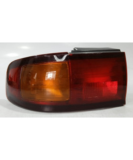 Lanterna Esquerda Toyota Camry 1995 1996 Esquerdo/motorista Vermelho