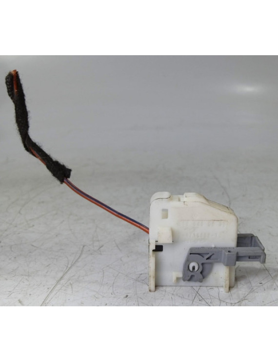 Plug Conector Chicote Mercedes C300 2018 / 0525450680