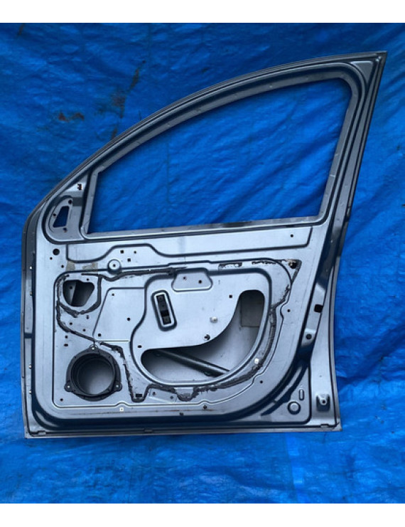 Porta Dianteira Direita Jac J3 Sedan 2010 A 2016 Dianteira Direita Cinza