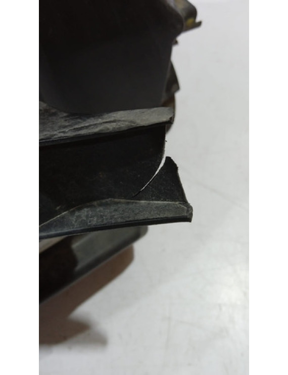 Farol Direito Duster 2013 2014 2015. / Detalhe Direito