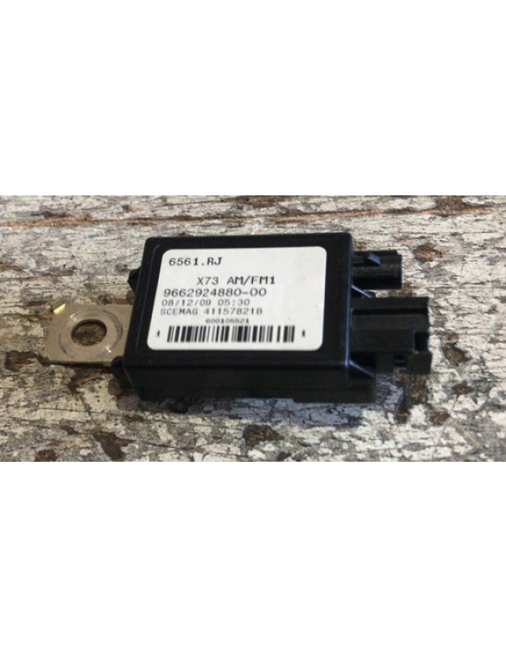 Antena Amplificadora Am Fm C5 2009 - 2012 / 9662924880 Preto