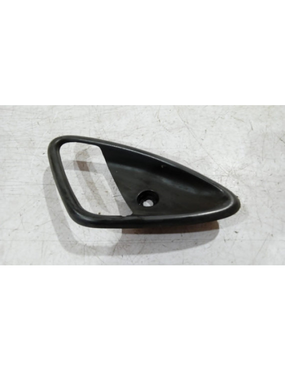 Moldura Maçaneta Dianteira Direita  C5 2001 - 2005 Dianteira