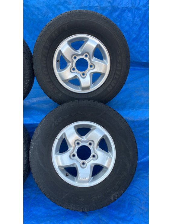 Jogo De Rodas Kia Sportage 1998 Á 2005 Aro 15 Prateado