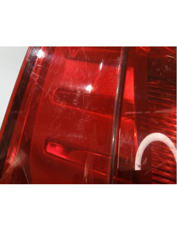 Lanterna Fumê Esquerda Fiat Uno Vivace 2011 - 2014 Esquerdo/motorista Vermelho
