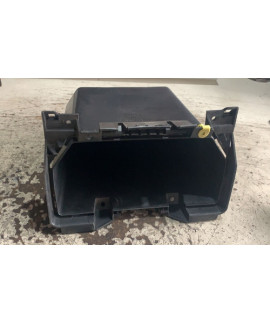 Acabamento Interno Porta Luvas Volvo C30 2008 - 2011 Acabamento Interno Porta Luvas Volvo C30 2008 - 2011