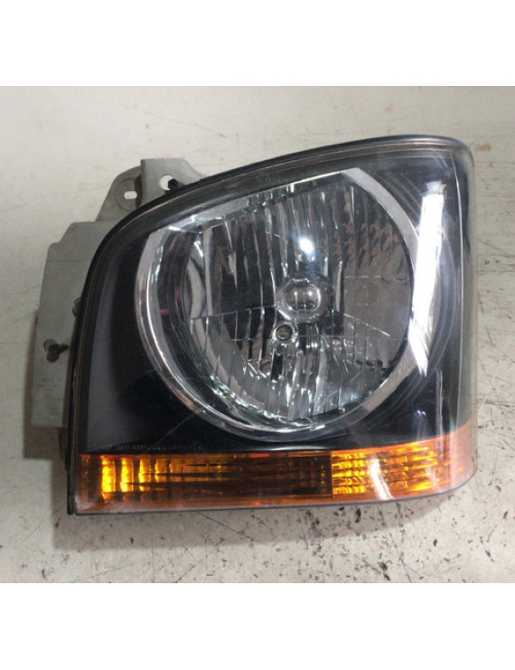 Farol Esquerdo Kia Bongo 2000 - 2004 Esquerdo
