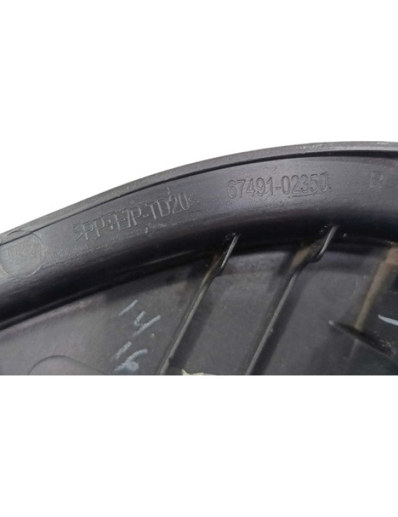 Moldura Interna Retrovisor Direito Corolla 2009 - 2014 Preto