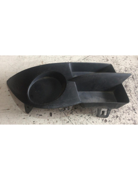 Moldura Farol Milha Sem Furo Direito Clio 2006 - 2012 Preto Esquerdo