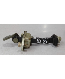 Limitador Porta Traseira Esquerda Chery Qq 2011 - 2015