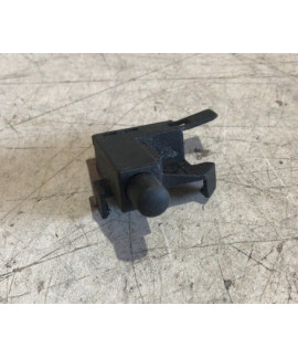 Interruptor Freio Mão Golf Jetta Tiguan 2008 / 1j0947561 Interruptor Freio Mão Golf Jetta Tiguan 2008 / 1j0947561