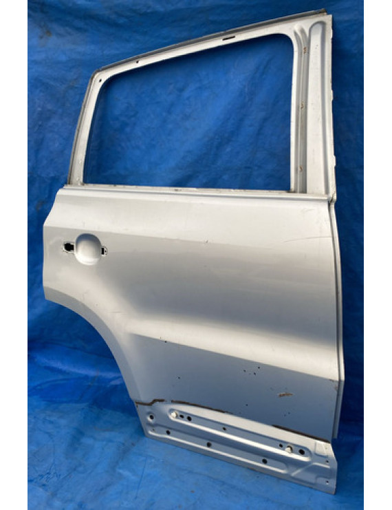 Porta Traseira Direita Tiguan 2009 2010 11 12 13 14 15 2016 Traseira Direita Prateado