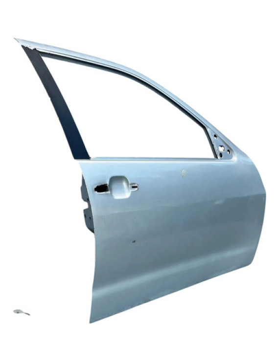 Porta Dianteira Direita Seat Cordoba 1999 A 2002 Dianteira Direita Prateado