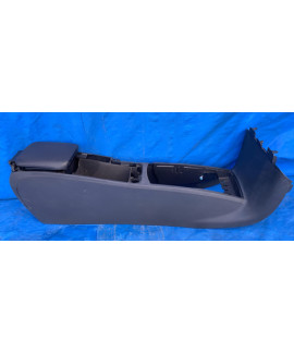 Console Central Apoio De Braço Volvo C30 2006 - 2012 Preto Console Central Apoio De Braço Volvo C30 2006 - 2012 Preto