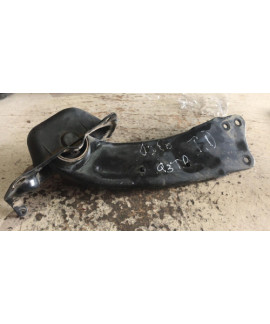 Facão Bandeja Traseira Direita Audi Q3 2.0 16v 2015 Facão Bandeja Traseira Direita Audi Q3 2.0 16v 2015