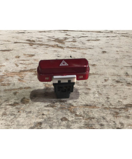 Botão Pisca Alerta Subaru Impreza 2011 Vermelho Botão Pisca Alerta Subaru Impreza 2011 Vermelho
