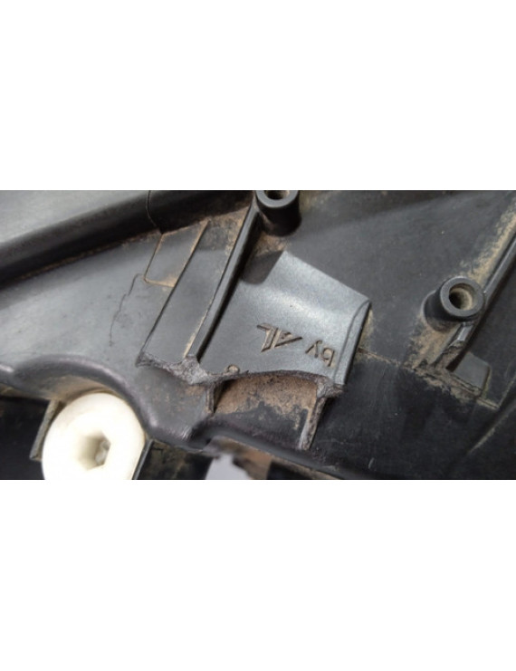 Farol Esquerdo Sandero 2015 - 2020 Detalhe Esquerdo/motorista