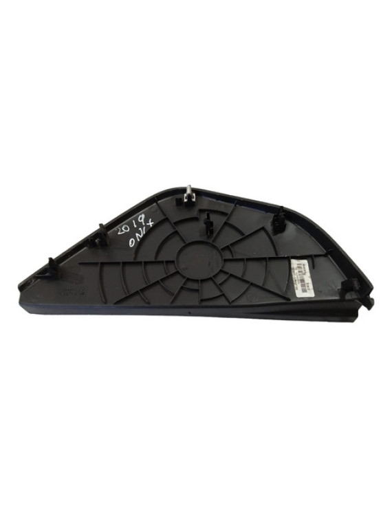 Moldura Lateral Esquerda Painel Onix Lt 2017 2018 2019 