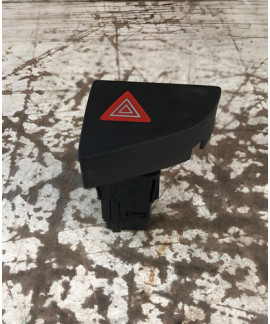 Comando Botão Pisca Alerta Citroën C5 2009 - 2013 Preto Comando Botão Pisca Alerta Citroën C5 2009 - 2013 Preto