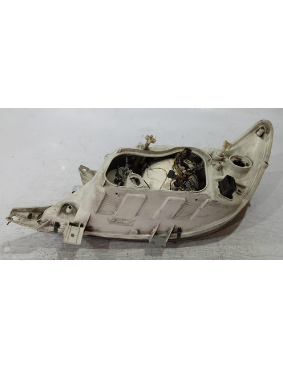 Farol Direito Mercedes Sprinter 2001 2002 2003 / Detalhe Direito