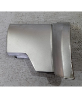 Ponta Spoiler Traseiro Direita Audi A6 Allroad 2003  Prateado
