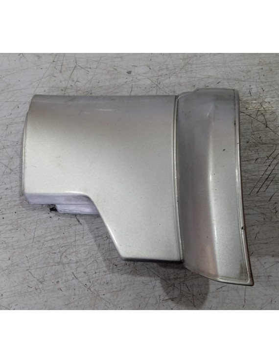 Ponta Spoiler Traseiro Direita Audi A6 Allroad 2003  Prateado