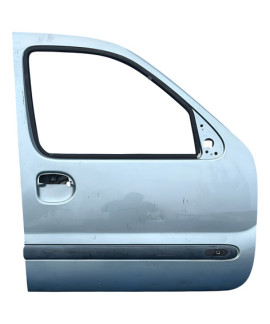 Porta Dianteira Direita Renault Kangoo 2005 A 2012 Detalhe Dianteira Direita Prateado