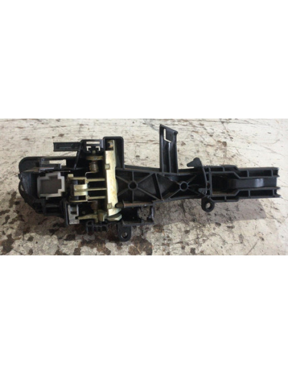 Maçaneta Externa Traseira Esquerda Bmw 118 2010 Preto