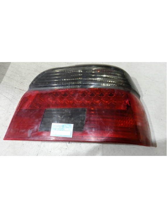 Lanterna Direita Red Black Bmw E39 528i 530i 540i M5 2000 Direito Vermelho