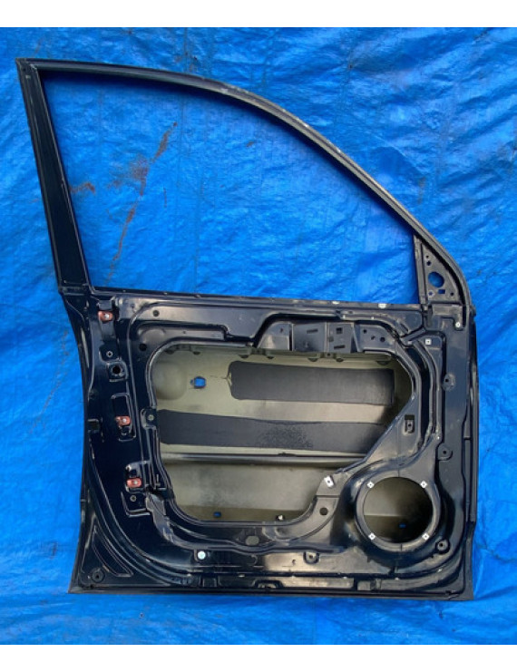 Porta Dianteira Esquerda Tucson 2008 A 2015 Detalhe Dianteira Esquerda Preto