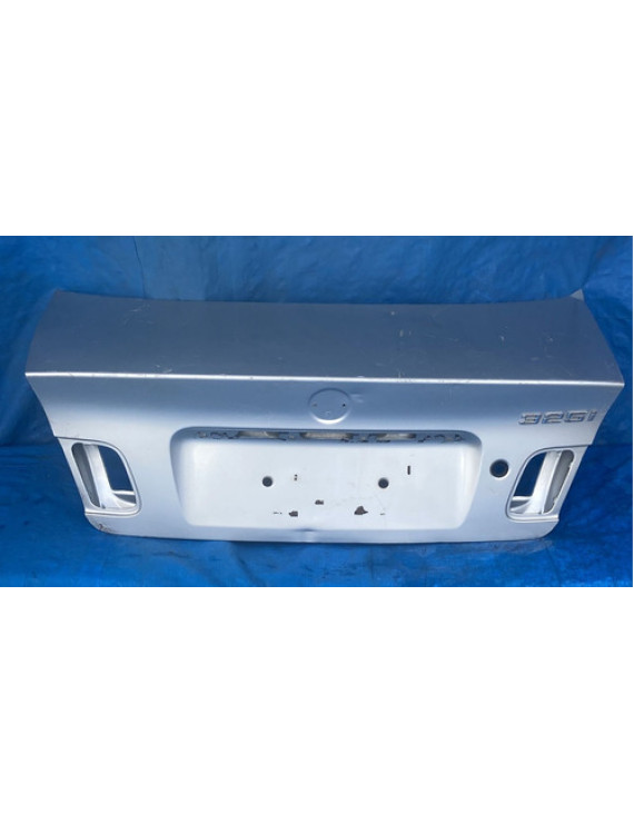 Tampa Traseira Bmw 325i 2002 2003 2004 2005 Prateado