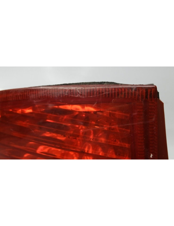 Lanterna Esquerda Ford Focus Sedan 2001 - 2008 Esquerdo/motorista Vermelho