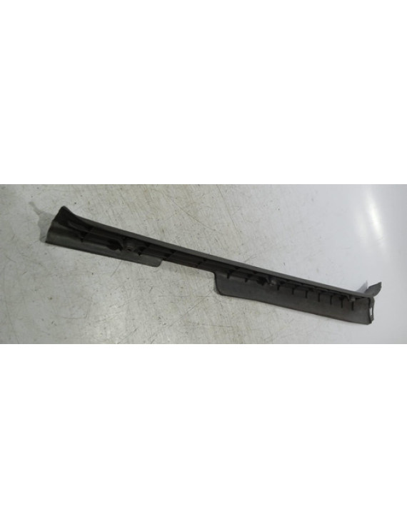 Soleira Dianteira Direita Sportage 1999 2000 2001 Preto