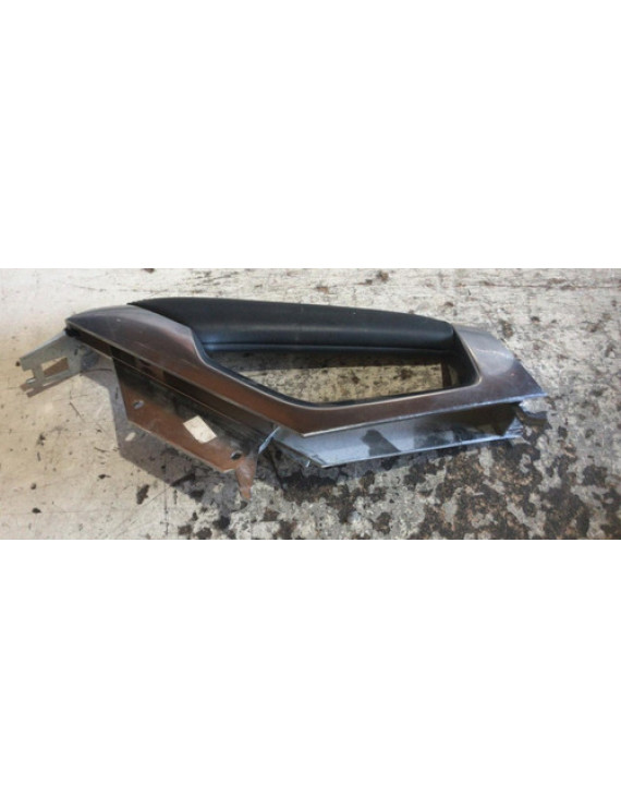 Alça Pega Mão Console Central Peugeot 3008 2012 9685077677