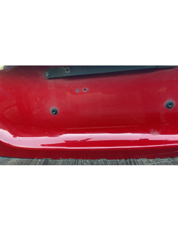 Tampa Traseira Mercedes Gla200 2015 2016 2017 2018 Vermelho