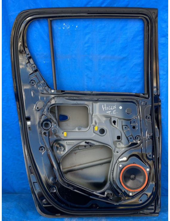 Porta Traseira Esquerda Hilux 2016 - 2021 Cabine Dupla Traseira Esquerdo Preto
