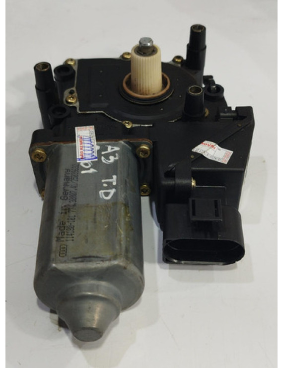 Motor Do Vidro Traseiro Direito Audi A8 1999 2000 2001 