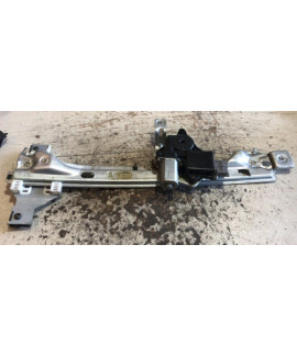 Máquina Vidro Traseira Esquerda Peugeot 3008 2011 - 2015 Máquina Vidro Traseira Esquerda Peugeot 3008 2011 - 2015