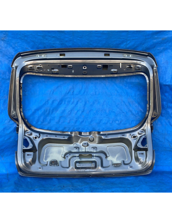 Tampa Traseira Tiguan 2009 A 2016  / Detalhe Azul