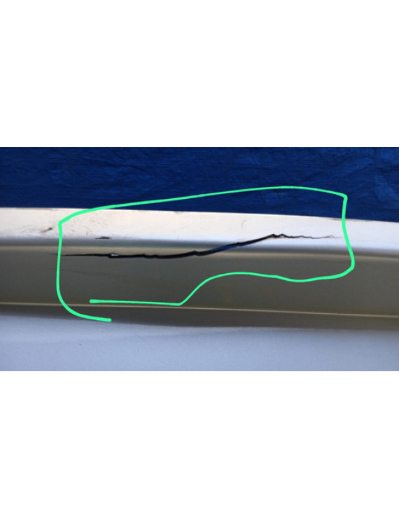 Aplique Tampa Traseira Aircross 2011 - 2017  Detalhe Branco