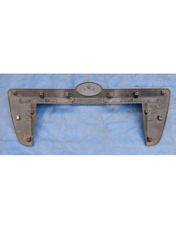Moldura Placa Traseira Tucson 2008 - 2014 Detalhe Prateado