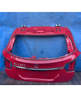 Tampa Traseira Mercedes Gla200 2015 2016 2017 2018 Vermelho