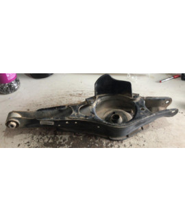 Balança Suspensão Traseira Direita Audi Q3 2.0 16v 2015 Balança Suspensão Traseira Direita Audi Q3 2.0 16v 2015