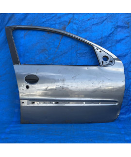 Porta Dianteira Direita Peugeot 206 2001 A 2012 Detalhes Dianteira Direita Prateado