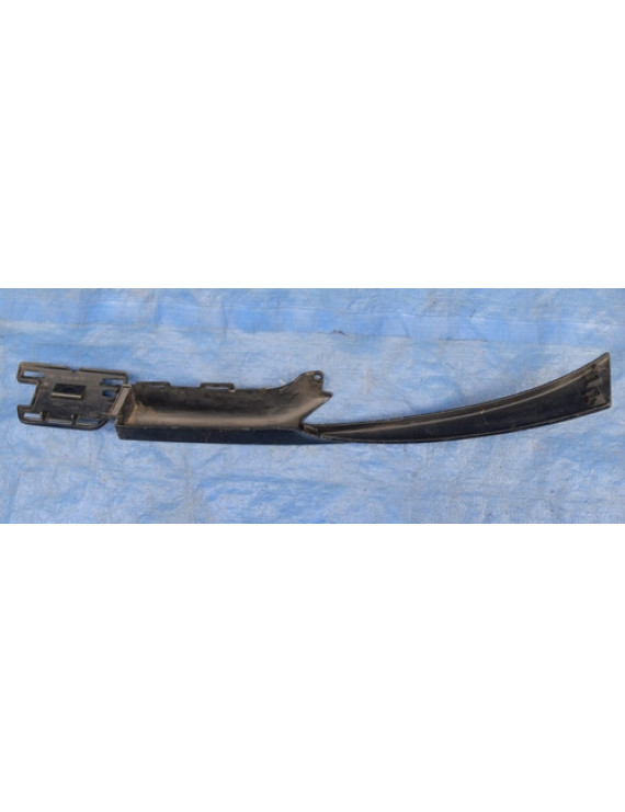 Moldura Grade Radiador Lado Direito Peugeot 206 1999 - 2011 Preto Direito